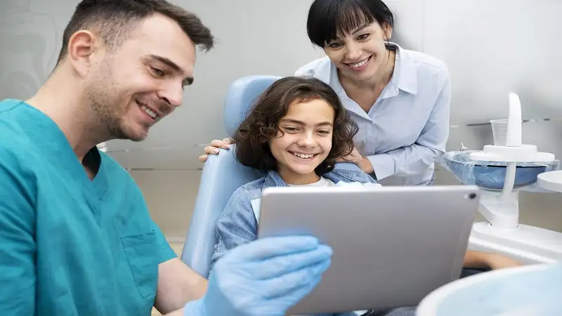 Choosing the Right Dental Practice for Comfortable, Family-Focused Care