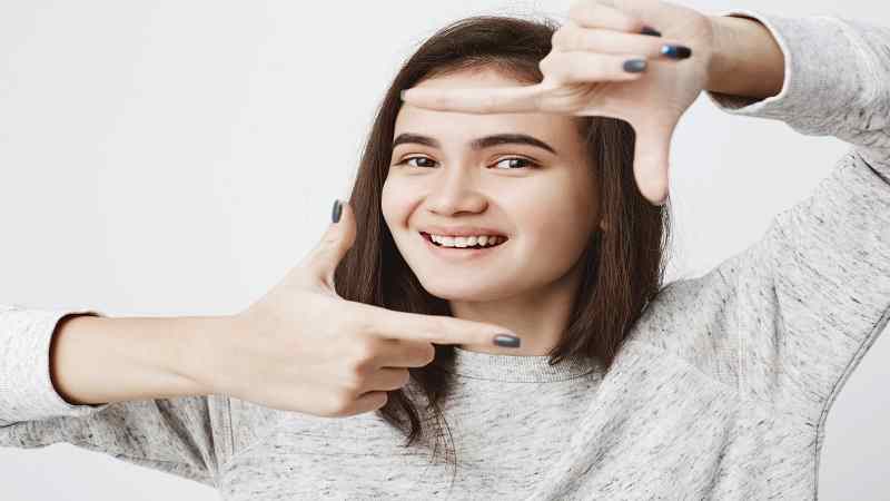 How Gum Contouring Can Reshape Your Smile Without Surgery