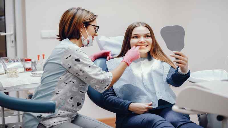 What a Cosmetic Dentistry Consultation Can Actually Improve